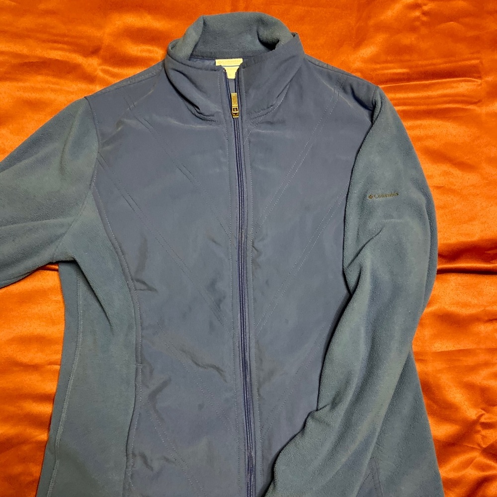 Columbia zip up sweater